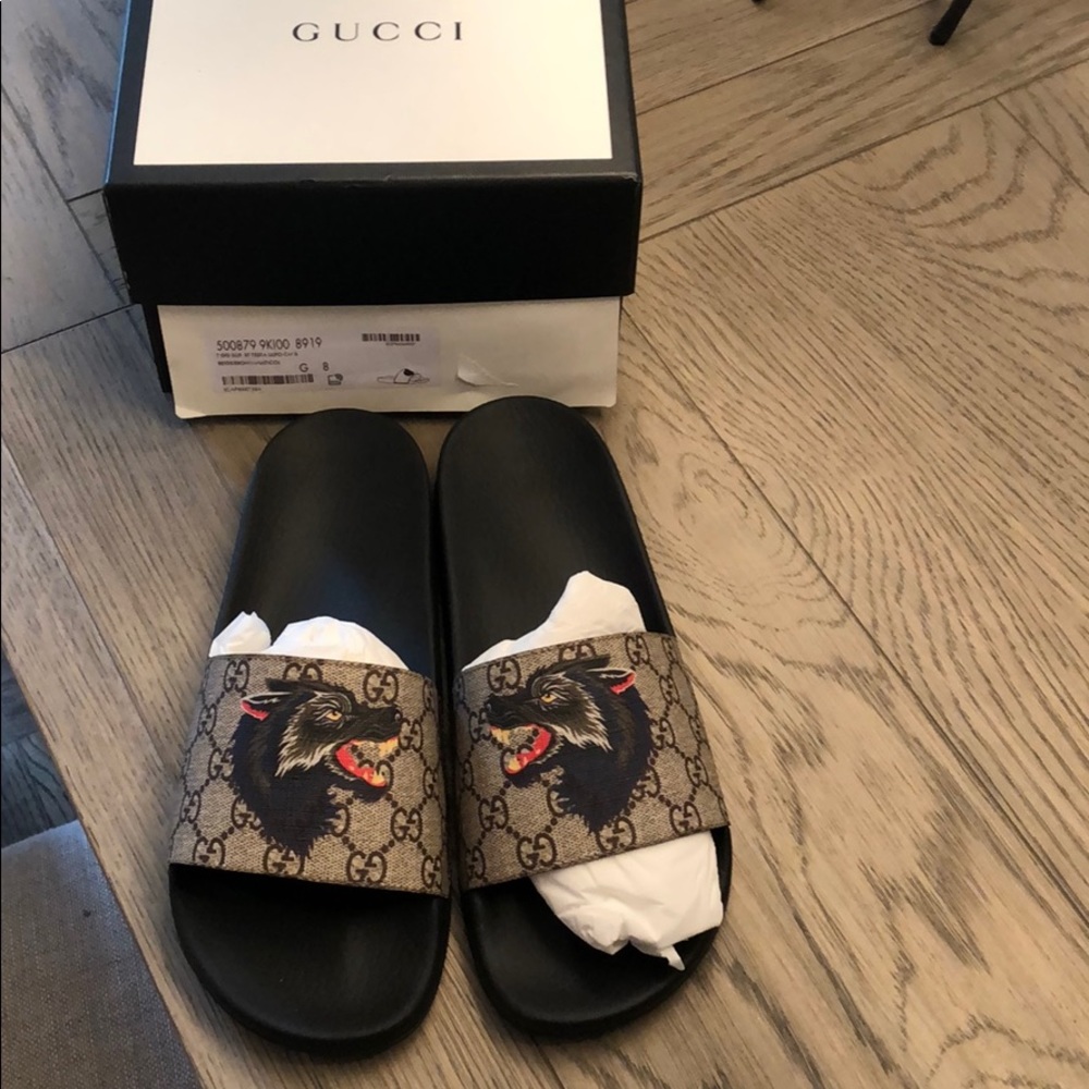 Gucci mens slides limited edition wolf